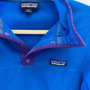 Patagonia women’s fleece. Size: xs.